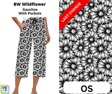 Load image into Gallery viewer, BW Wildflower Capri Gauchos
